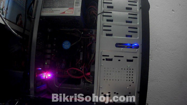 Intel Core i3 Desktop PC বিক্রি হবে।